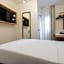 Globus Urban Hotel