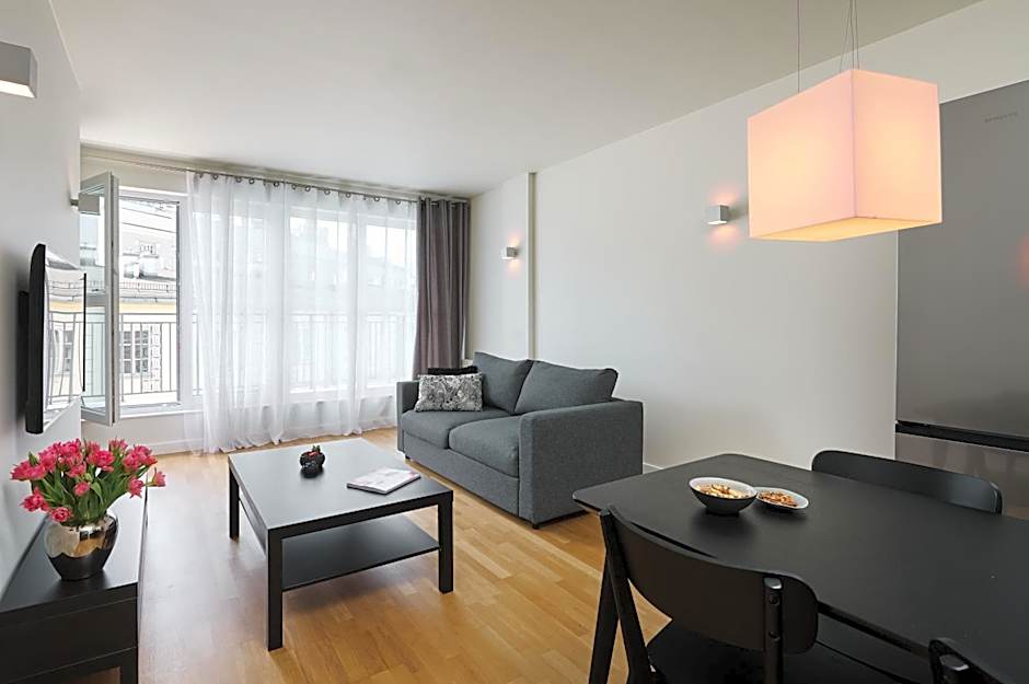 Mamaison Residence Diana