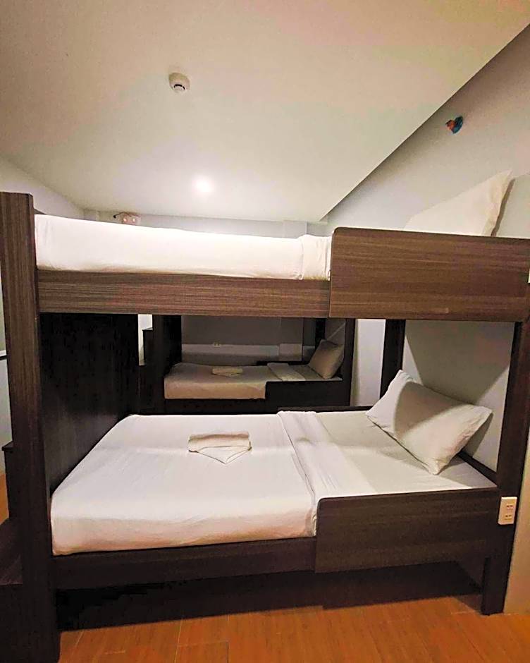 Rudhil's Place Hotel and Dormitory