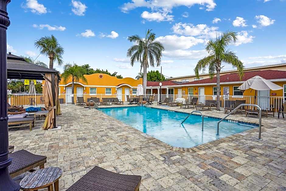 Upham Beach Inn - #2 Studio