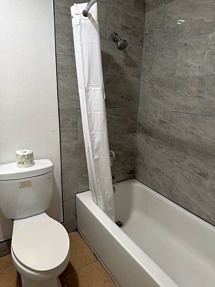 National Inn Garden Grove