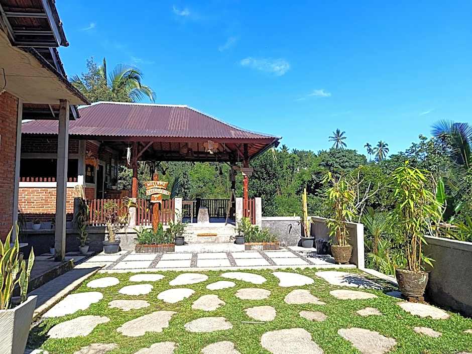 Artomoro Bali