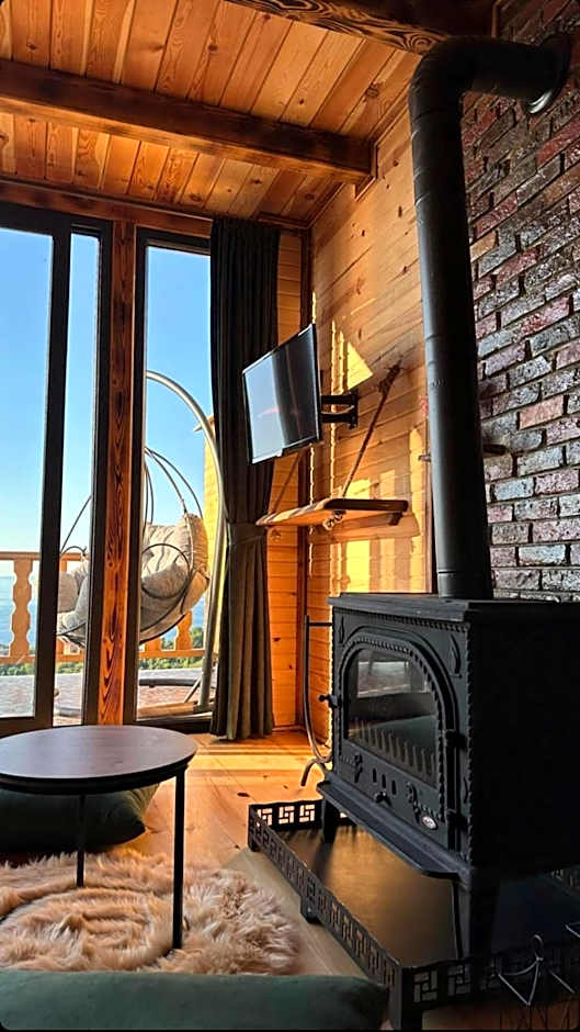 Mavera Suit Bungalow