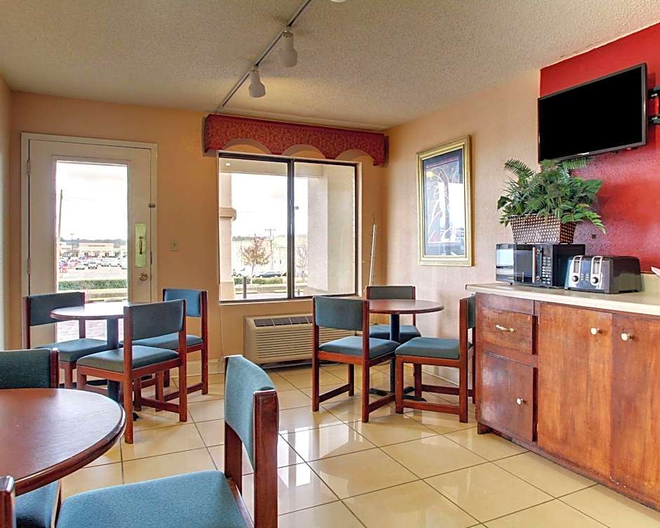 Econo Lodge North Suburbs
