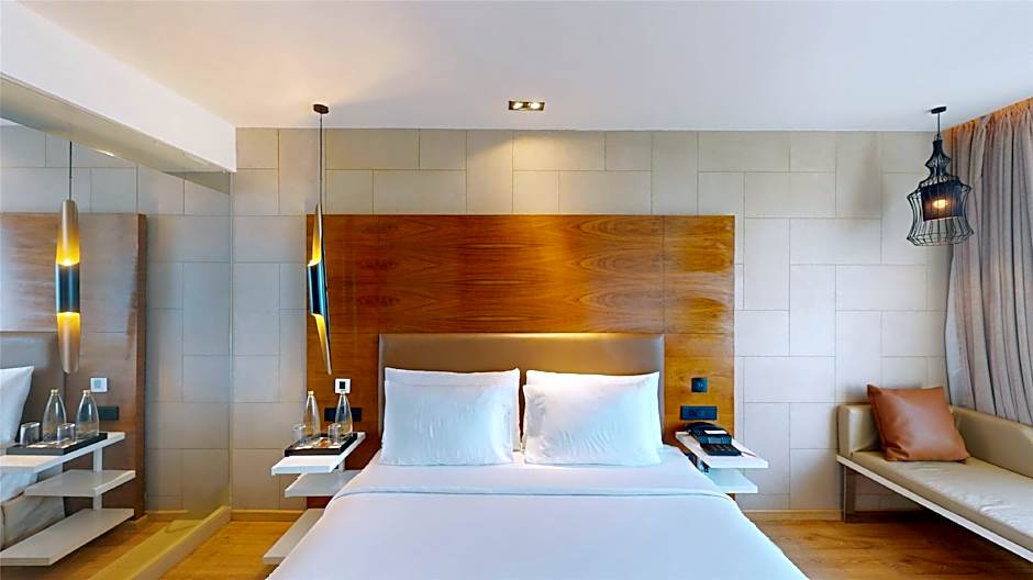 Radisson Bengaluru City Center