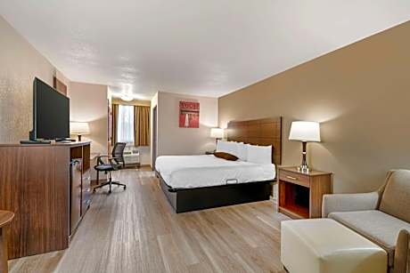 King Room with Bathtub - Disability Access/Non-Smoking