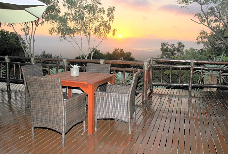 Shayamoya Tiger Fishing And Game Lodge