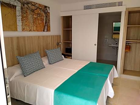 Double Room - Disability Access