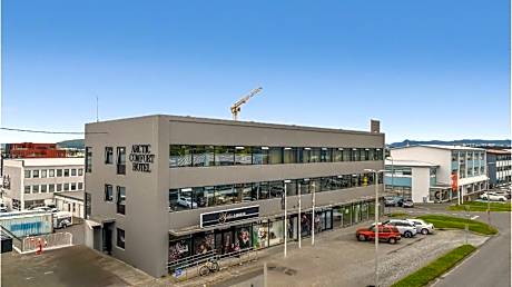 Arctic Comfort Hotel