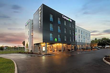 CAMPANILE SMART LYON EST - Eurexpo Bron Aviation 