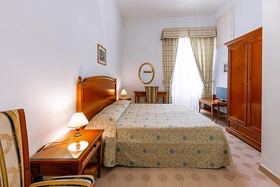 Foto 1 de 4 de Double Room