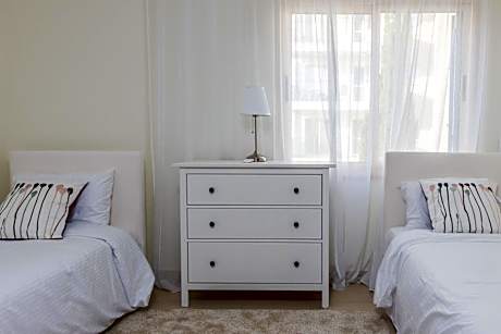 Comfort Three Bedroom Garden Residence