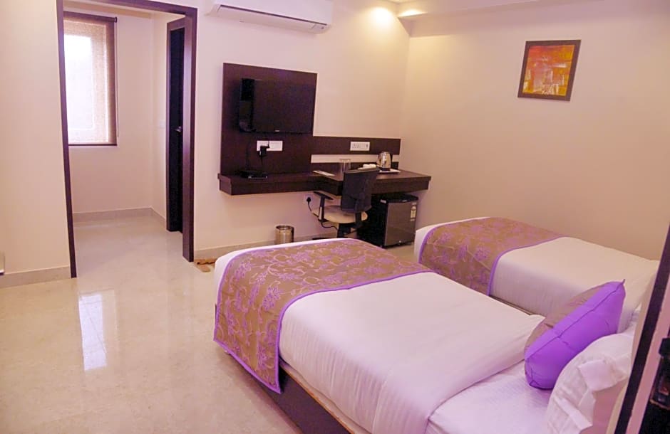 Hotel Shree Kanha Residency