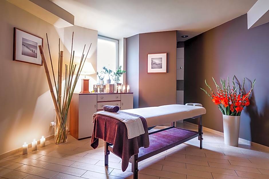 Hotel Konradówka Wellness & SPA - 300 metrów do centrum