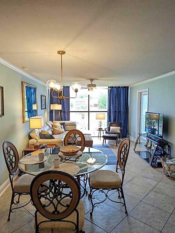 Biloxi Beach Condo-B