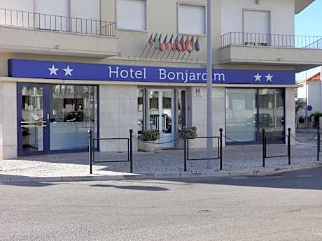 Hotel Bonjardim