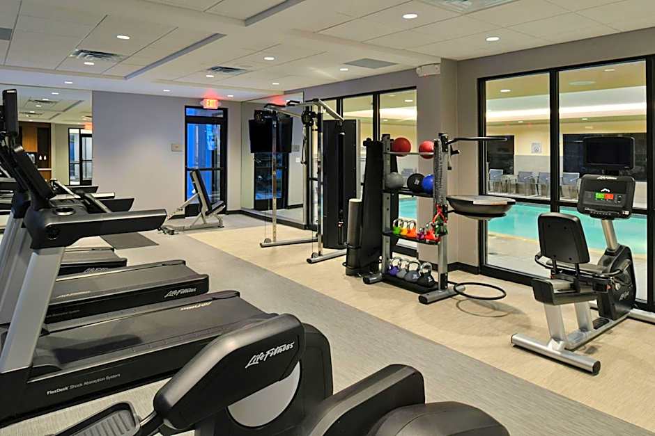 Courtyard by Marriott Detroit Utica