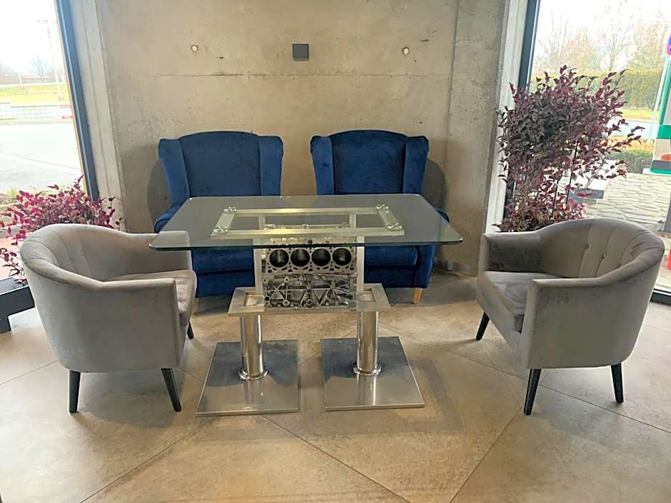 Hotel Solitaire FREE Parking Self Check-in