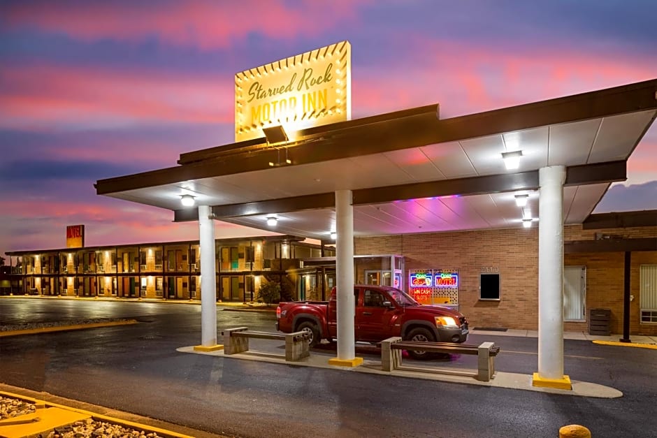 Starved Rock Motor Inn Travelodge by Wyndham