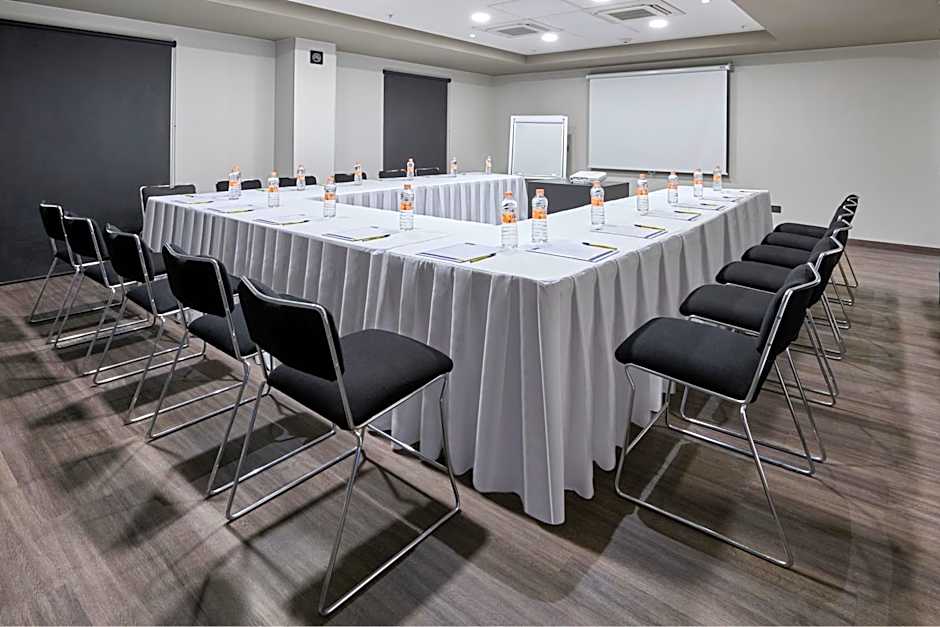 City Express by Marriott Lazaro Cardenas