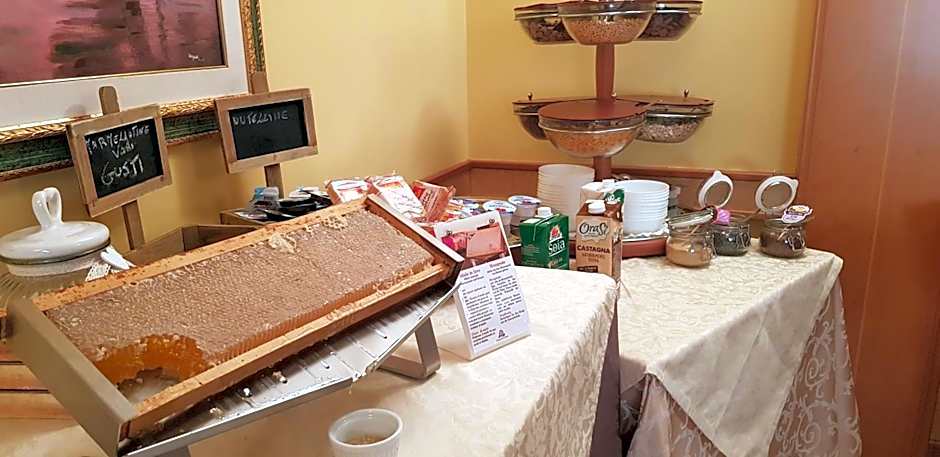 Hotel Lory & Ristorante Ferraro