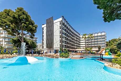 Golden Avenida Family Suites 4*