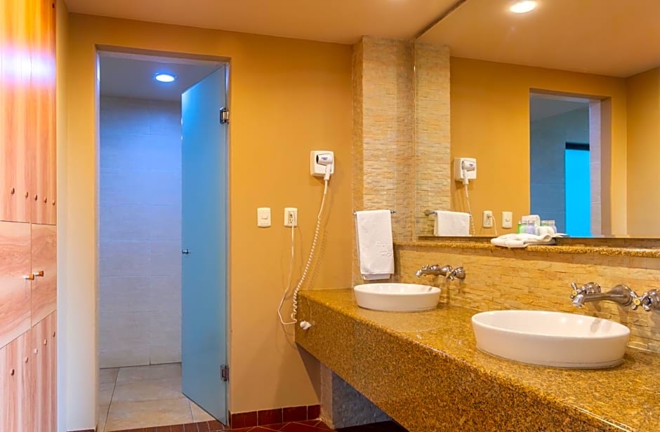 Hotel Flamingo Inn
