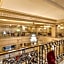 The Fort Garry Hotel, Spa and Conference Centre, an Ascend Collection Hotel