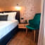 Kamelia guest rooms