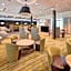 Courtyard by Marriott Appleton Riverfront