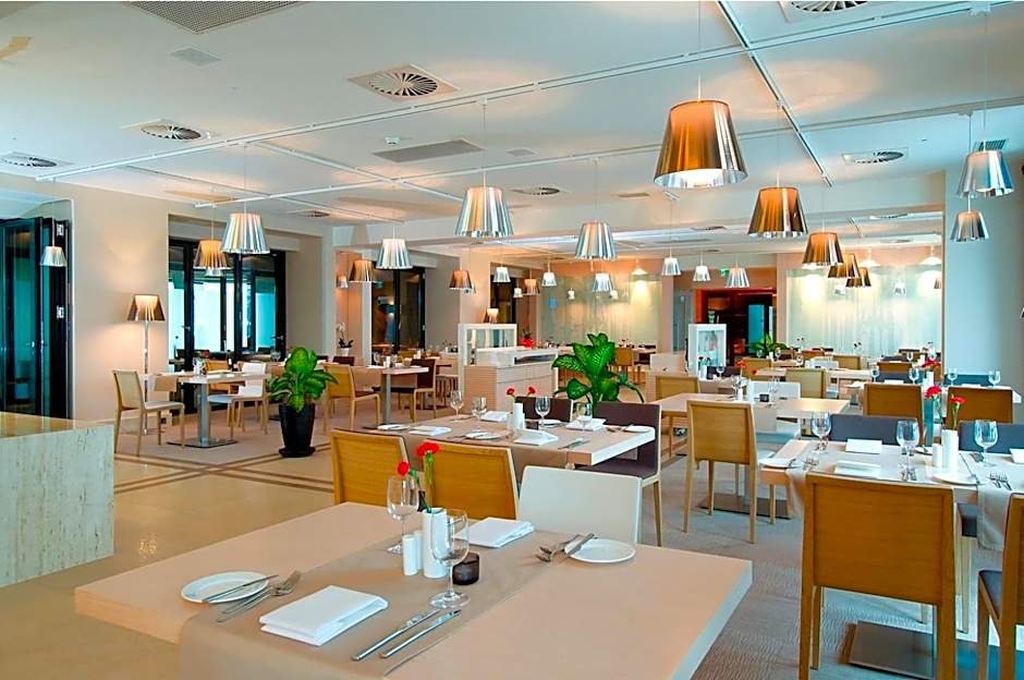 River Style Hotel & SPA