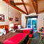 Denali Bluffs Hotel