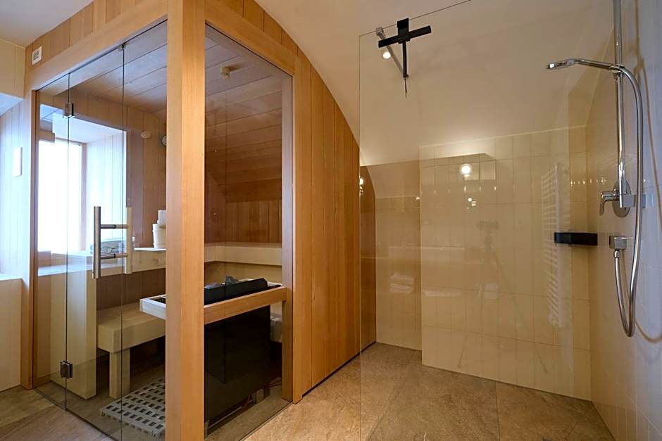 SeeHotel & SeeApartments Kärntnerhof- direkt am See!