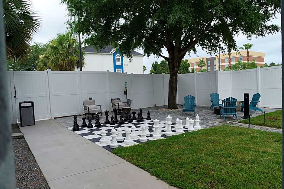 Wingate by Wyndham Kings Bay Naval Base / I-95