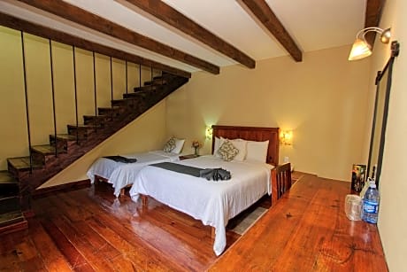 Junior Suite with Garden View