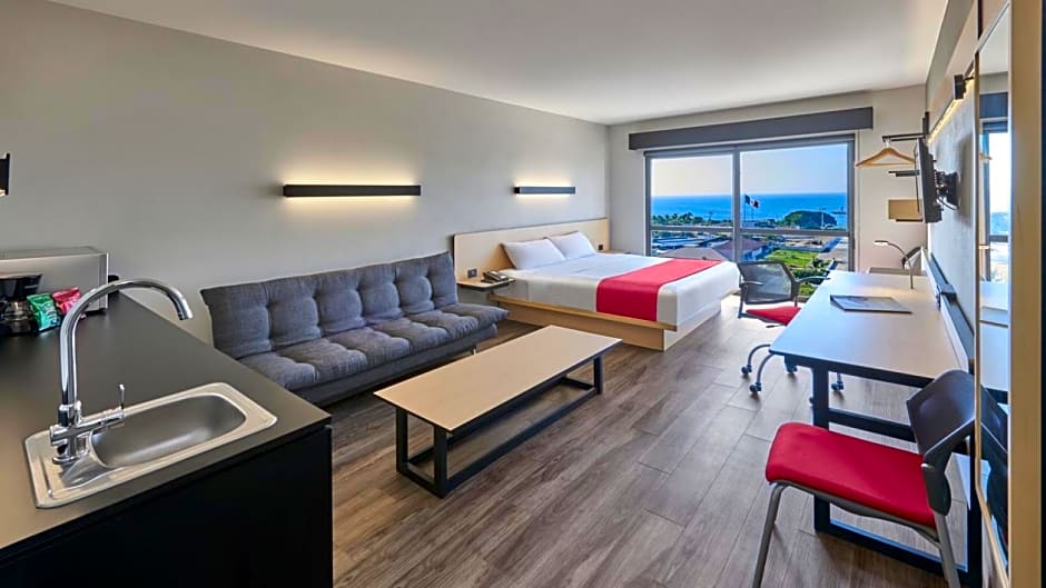City Express Plus by Marriott Puerto Vallarta