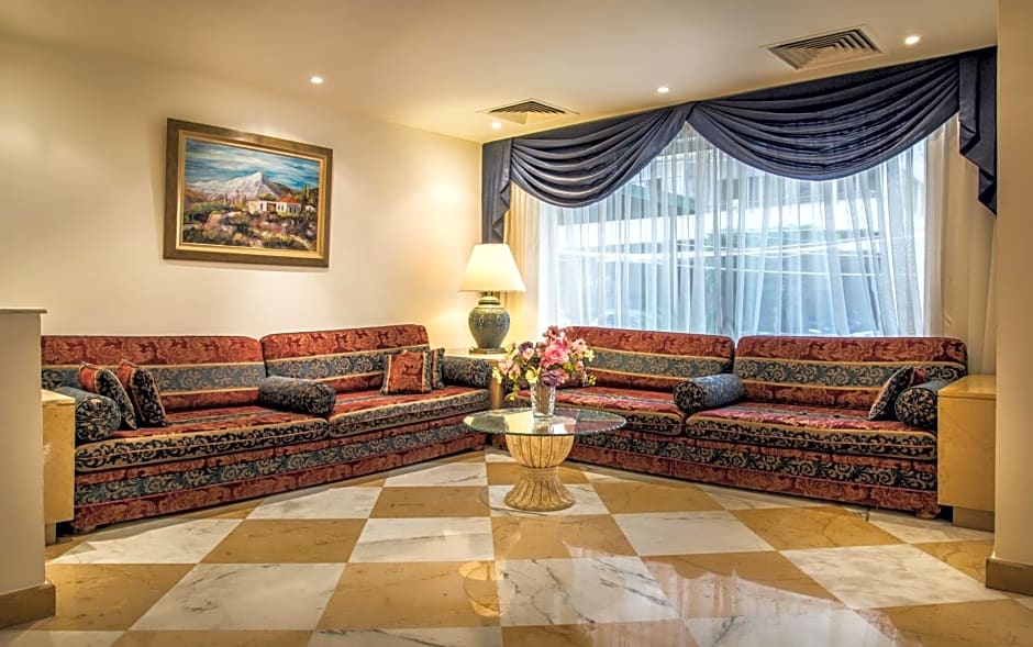 Bella Riva Hotel