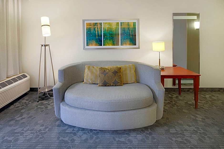 Courtyard by Marriott Atlanta Windy Hill/Ballpark