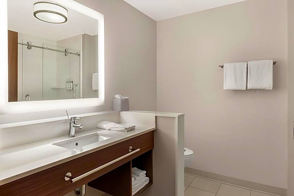 Photo 1 of 8 of Suite, Hearing Accessible