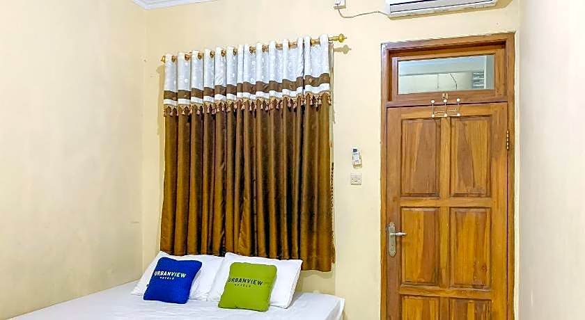 Urbanview Hotel Hikmah Syariah Majalengka