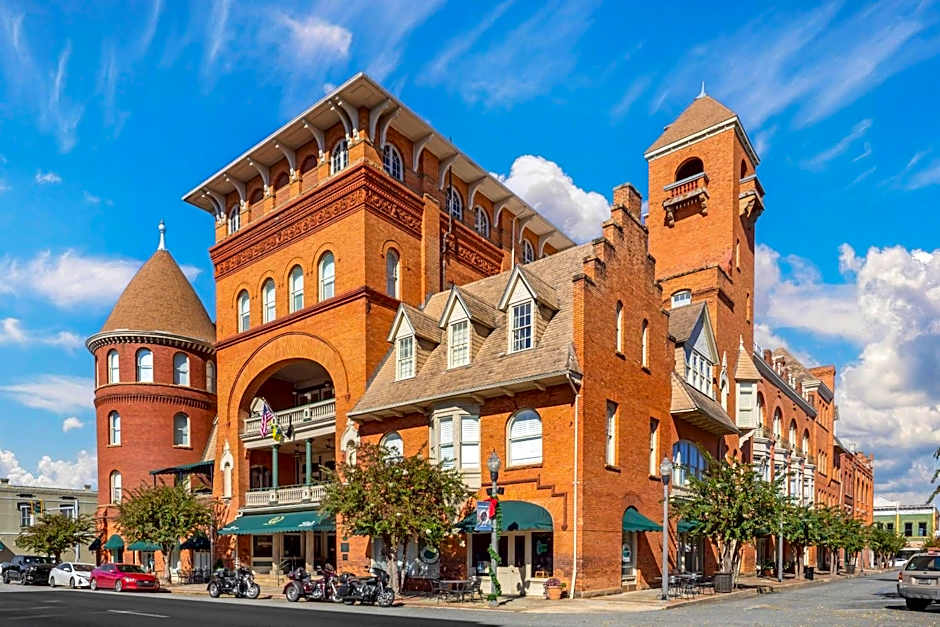 Windsor Hotel, an Ascend Collection Hotel