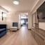 Holiday Inn Express & Suites Niagara Falls By IHG