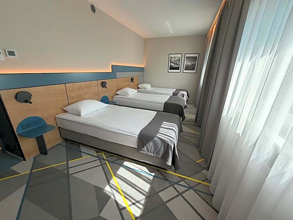 Air Hotel
