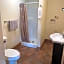 Creekside Downtown Vacation Suites, Only Adults 25 or older