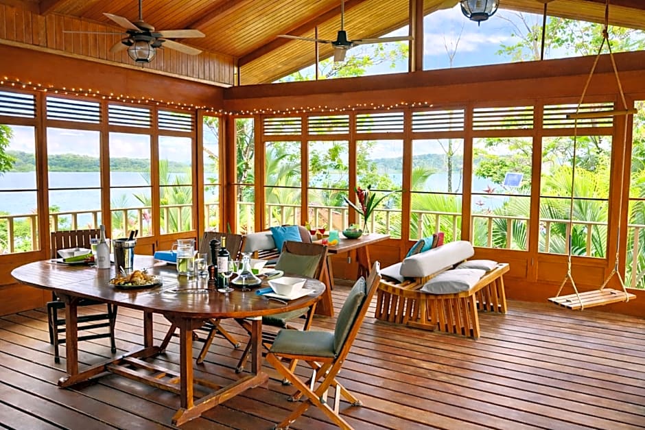 Akwaba Lodge Island Boutique Hotel