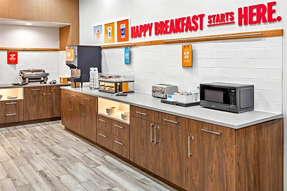 Hampton Inn By Hilton & Suites Farmington