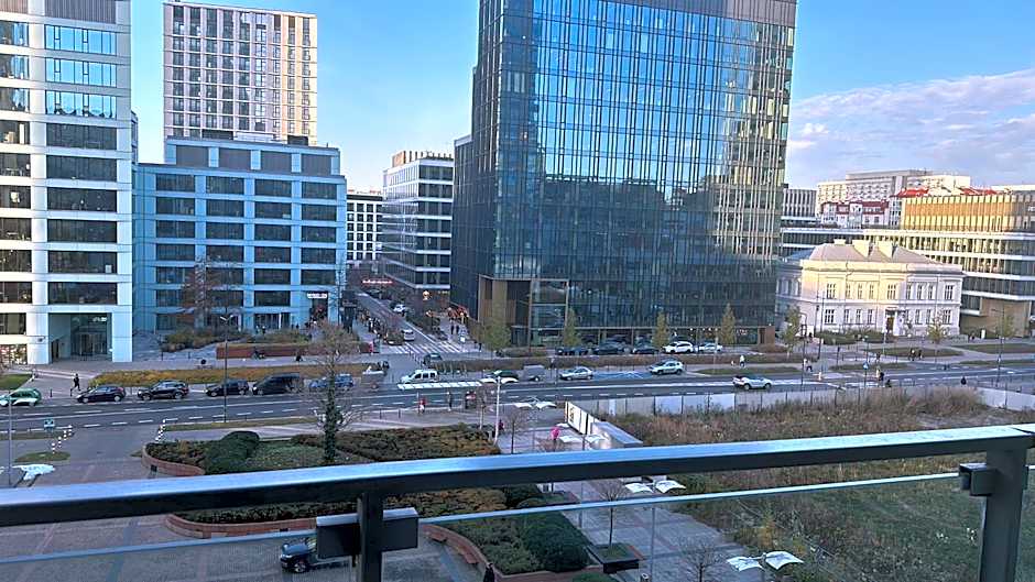 CITY APPART PlatinumTowers PARKING