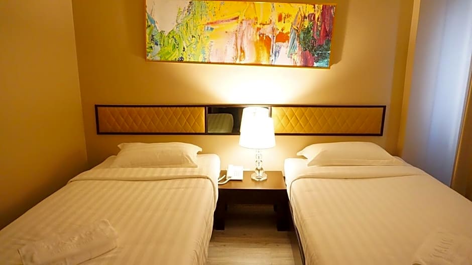 TARIS ART HOTEL PHRAE