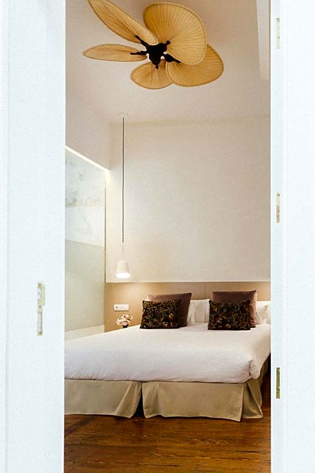 VEINTIUNO Emblematic Hotels - Adults Only