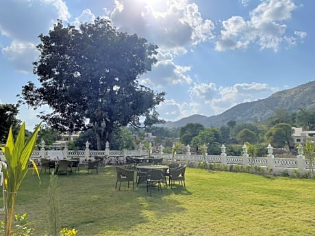 The Kumbha Mahal Resort